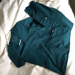 Figs scrub set in turquoise green!